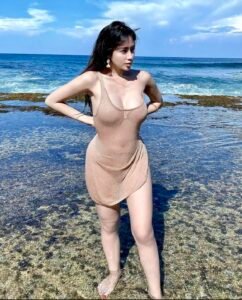 Live Show Models (45)