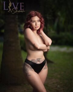 Live Show Models (99)
