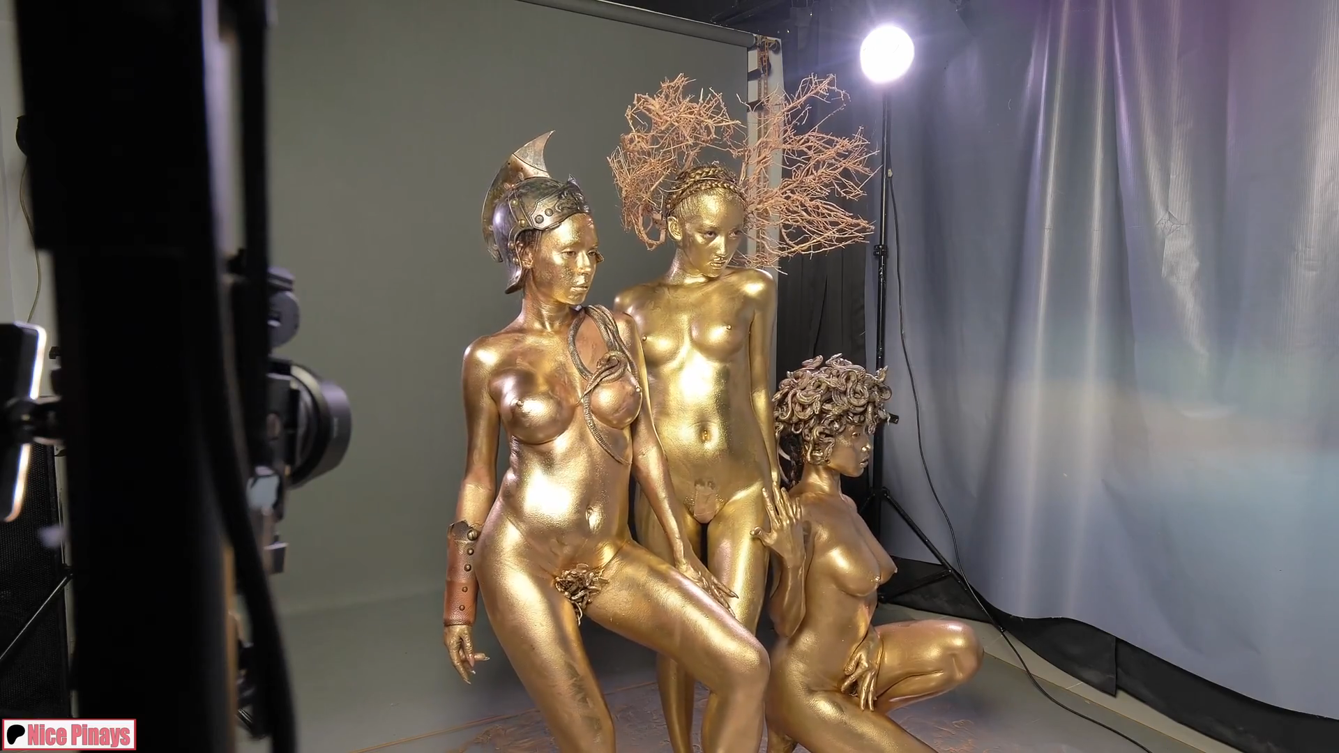 S1.E11 ∙ Golden Medusa Photoshoot BTS