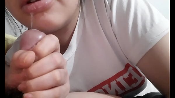 Pinay Girlfriend Giving Nice Blow On His Man’s Dick