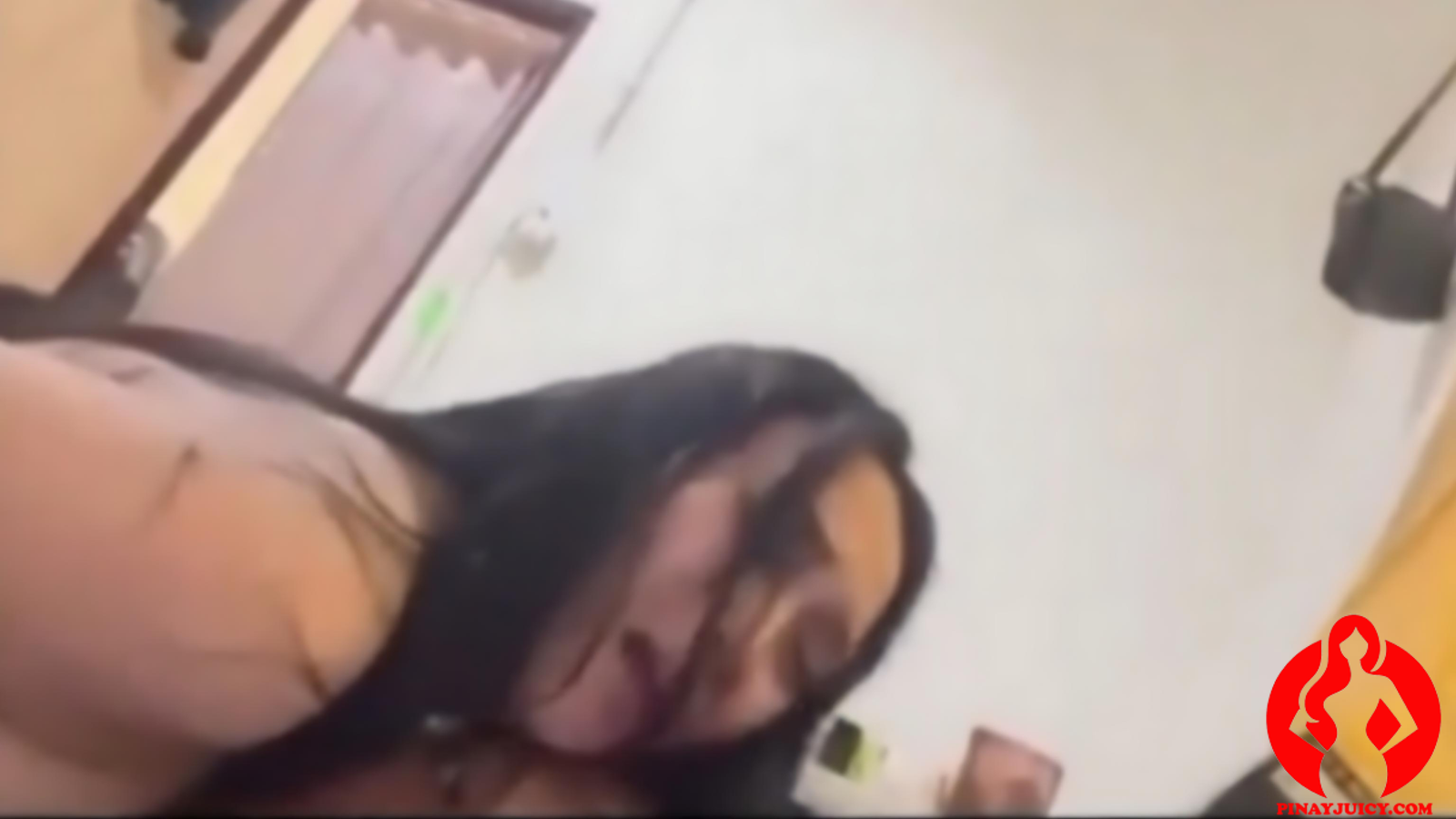 Si Inday di makuntento pag bitin